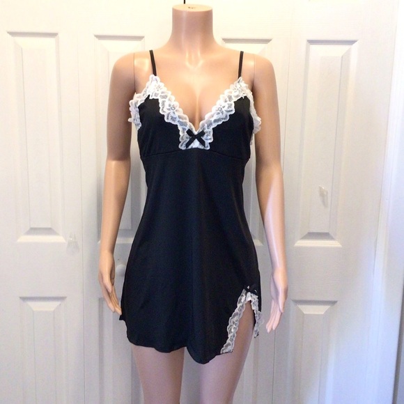 Womens 2pc Sexy Black V-Neck Chemise Nightgown & G-String Panty Set - Picture 6 of 14